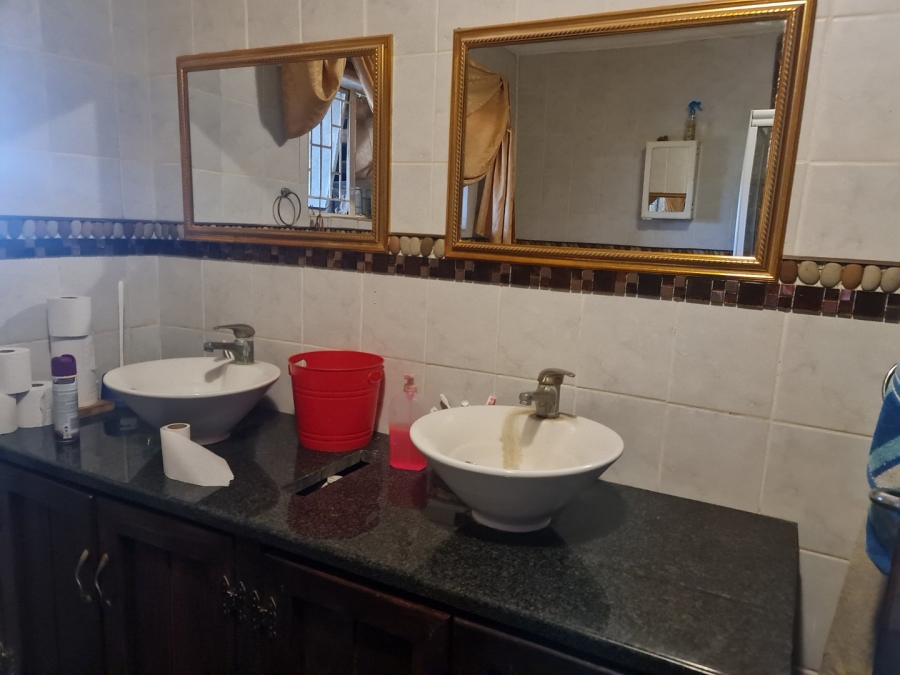 3 Bedroom Property for Sale in Oos Einde North West